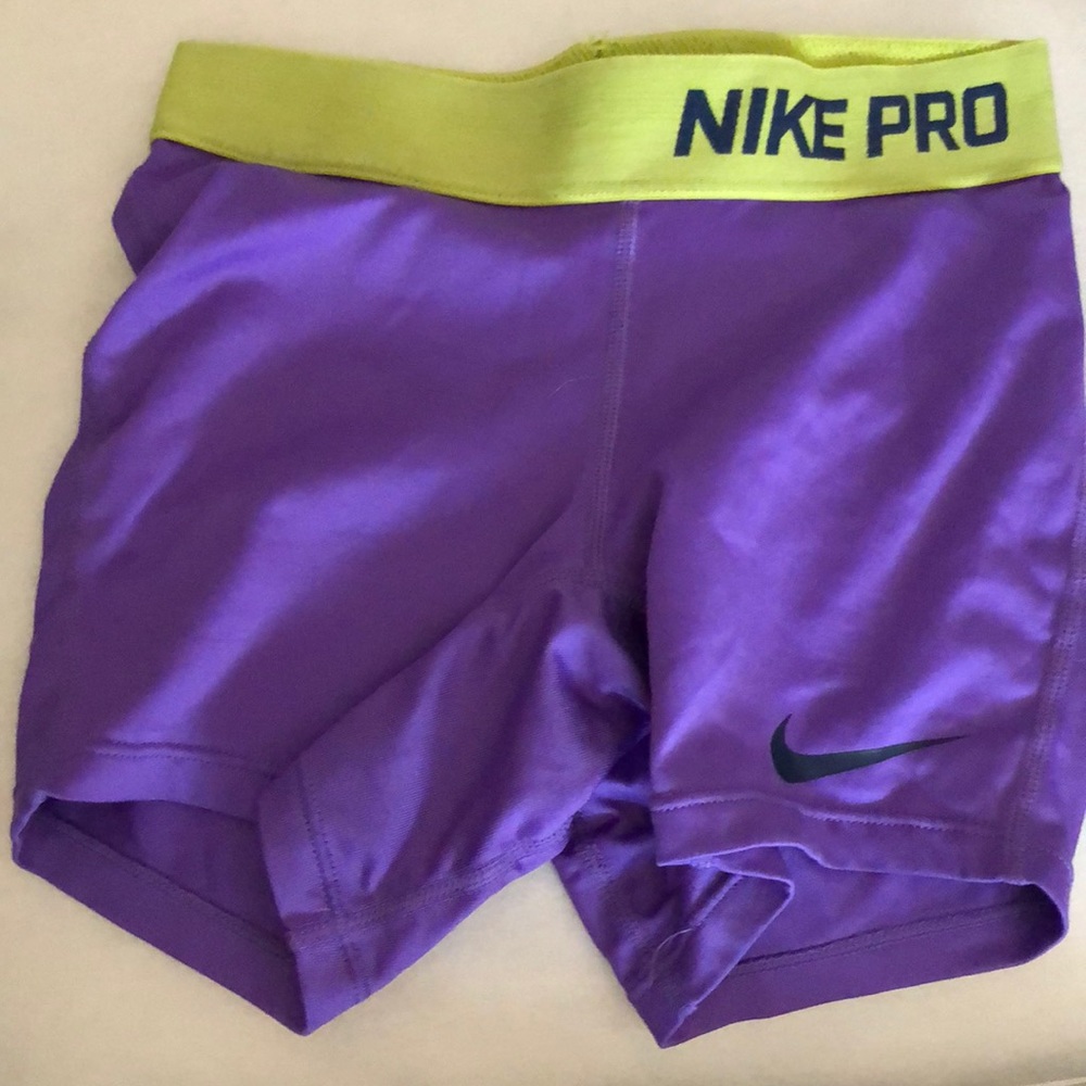 Nike Pro purple spandex